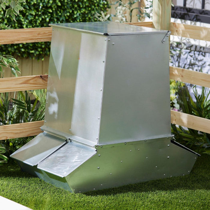 4 Door Steel Hog Feeder, 7 Bushel Feeder for Pigs